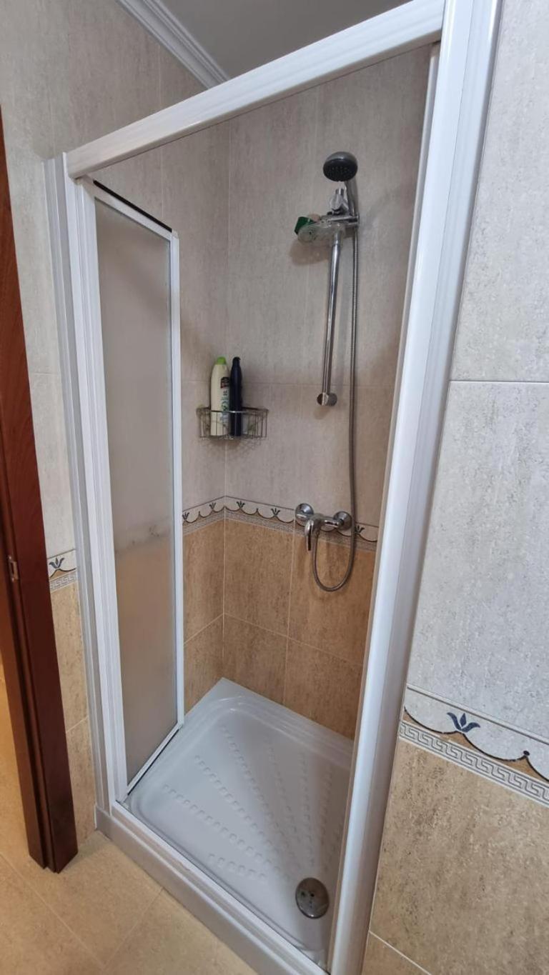 Apartamento 1 Dormitorio 4 Personas En El Grove O Grove Exteriör bild